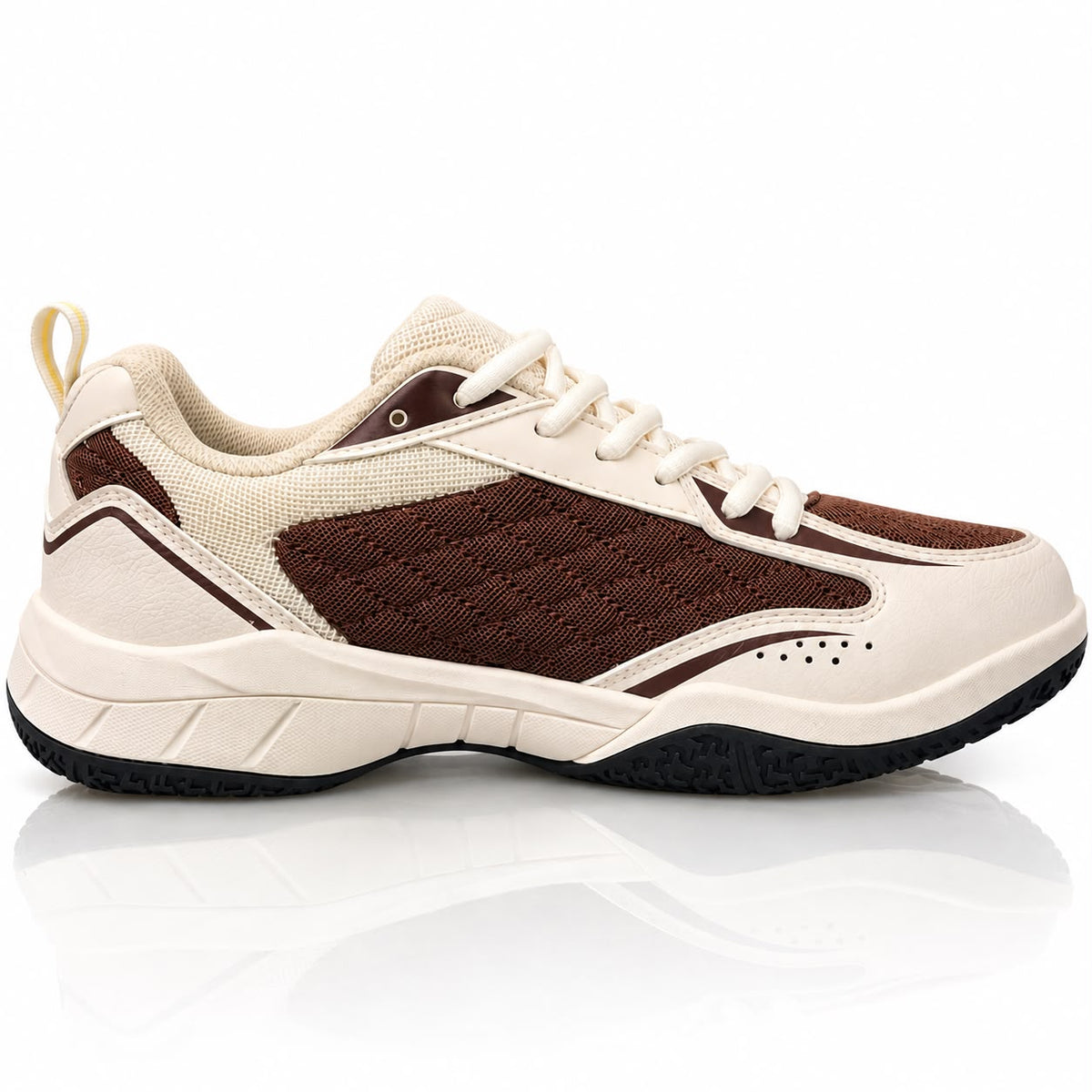 Kawasaki badminton shoes outsole and sole design